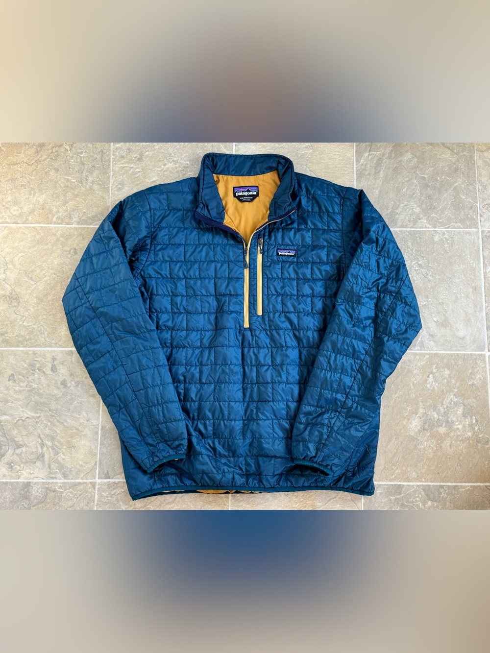 Patagonia Nano puff Men’s Blue Quilted Pullover with Gold Trim 2XL XXL